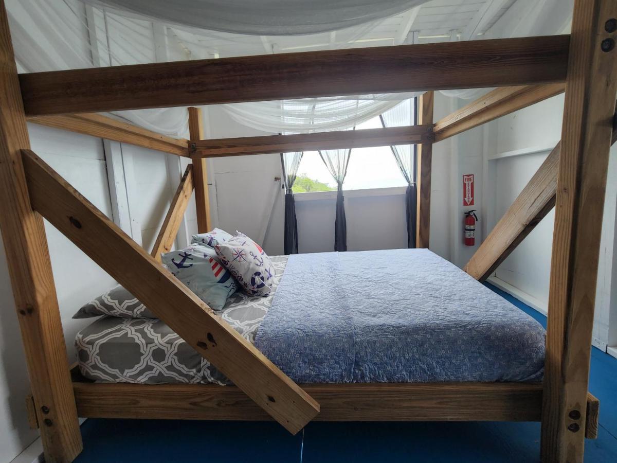Вилла My Little Shack By The Sea Лахас Экстерьер фото